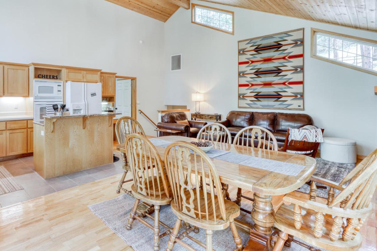 Camp Polk Lodge Sisters Extérieur photo